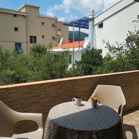 Apartments Vila Anastasia Budva Exteriör bild