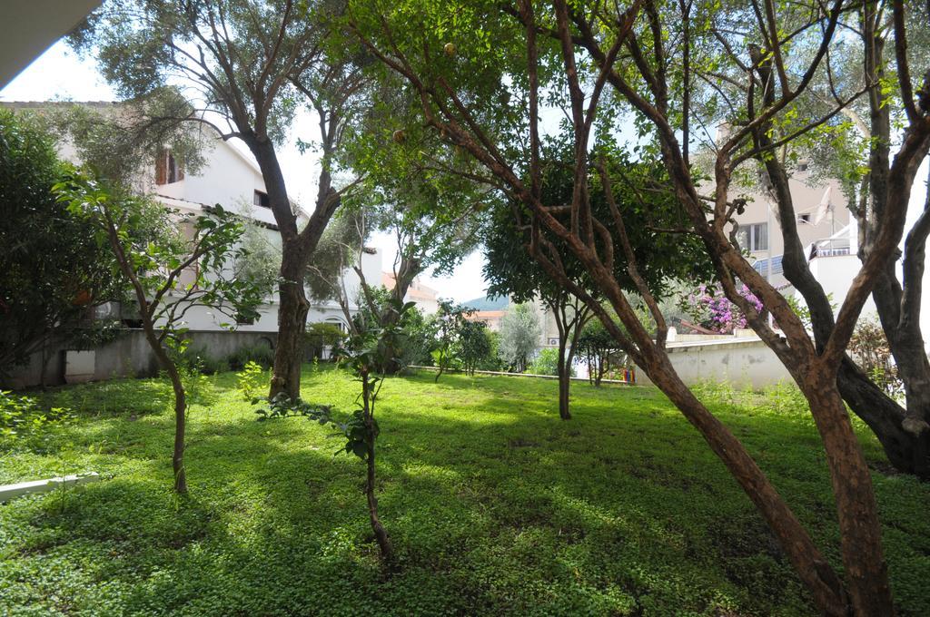 Apartments Vila Anastasia Budva Exteriör bild
